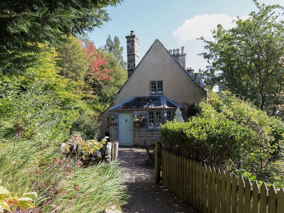 Big Barns Cottage Ref Ukc3730 In Dunrobin Near Golspie