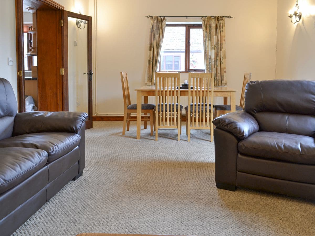 Moor Farm Stable Cottages Dairy Cottage Ref Ukc3735 In Foxley