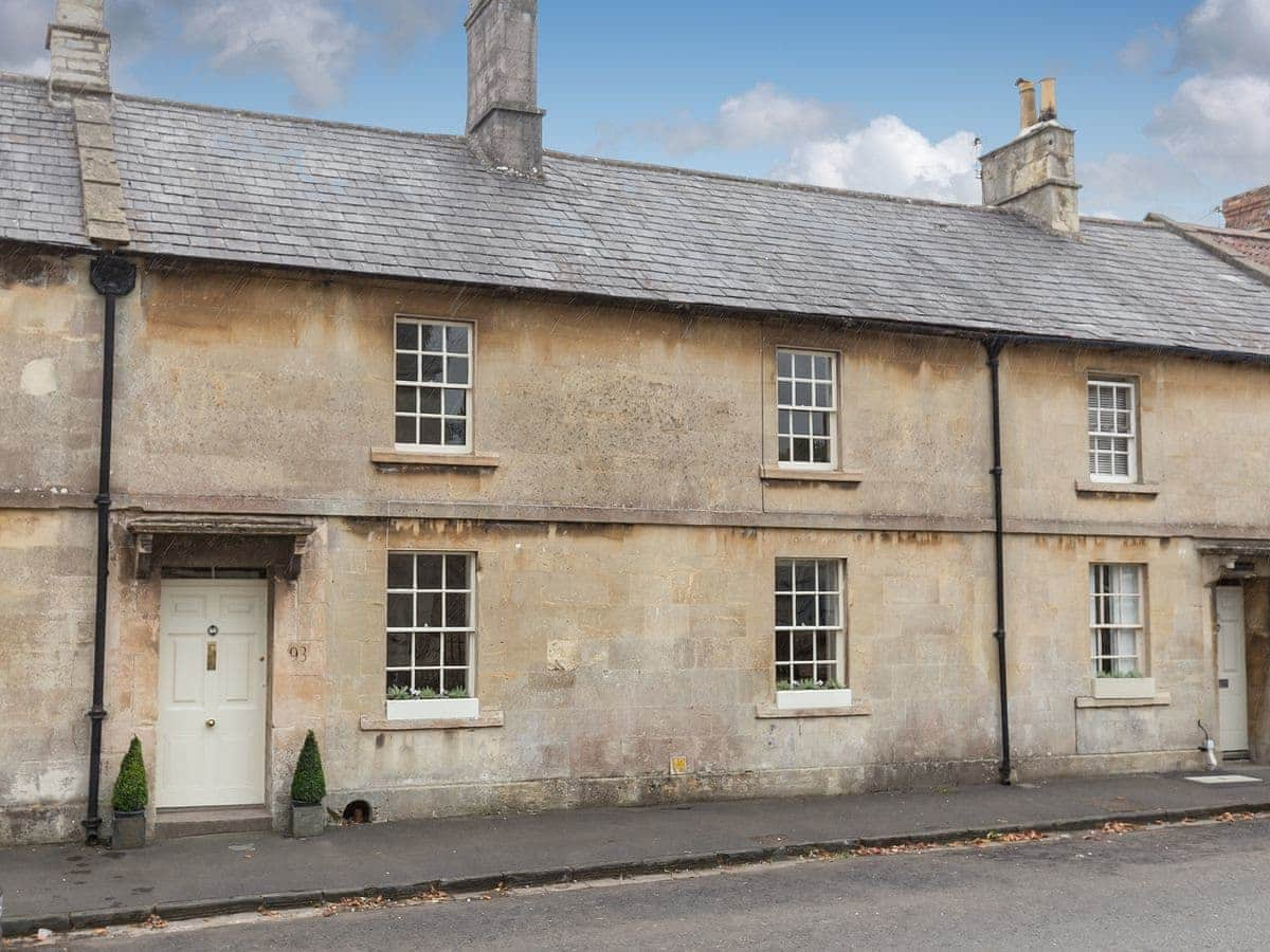 Candlemaker S Cottage Ref Ukc3761 In Marshfield Near Bath