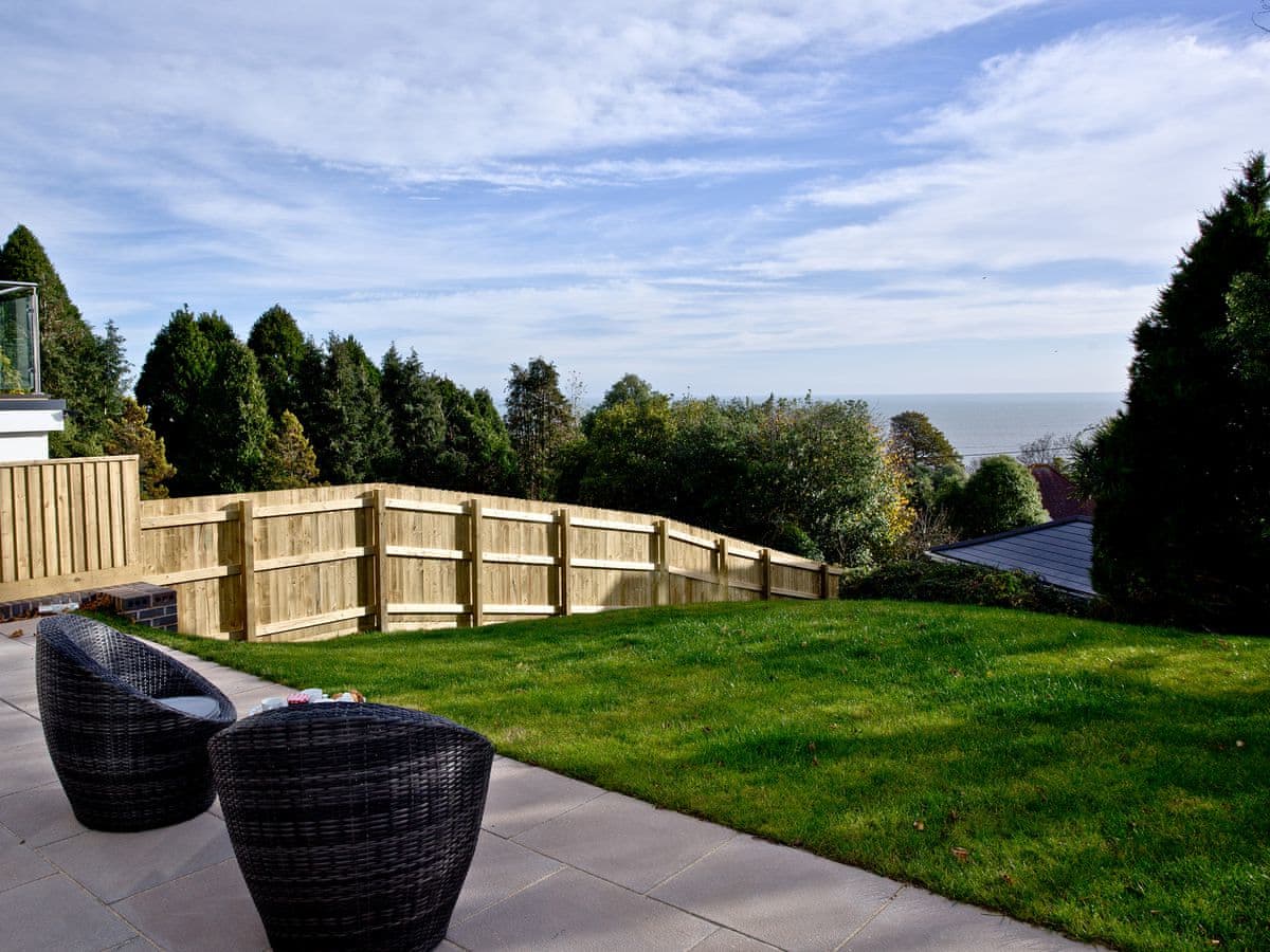 Orestone Garden Apartment