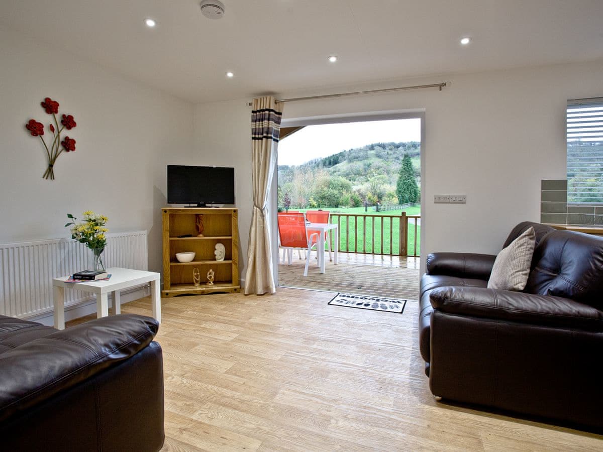 Kingfisher Lodge - Holiday lodge in South West England - Image 5