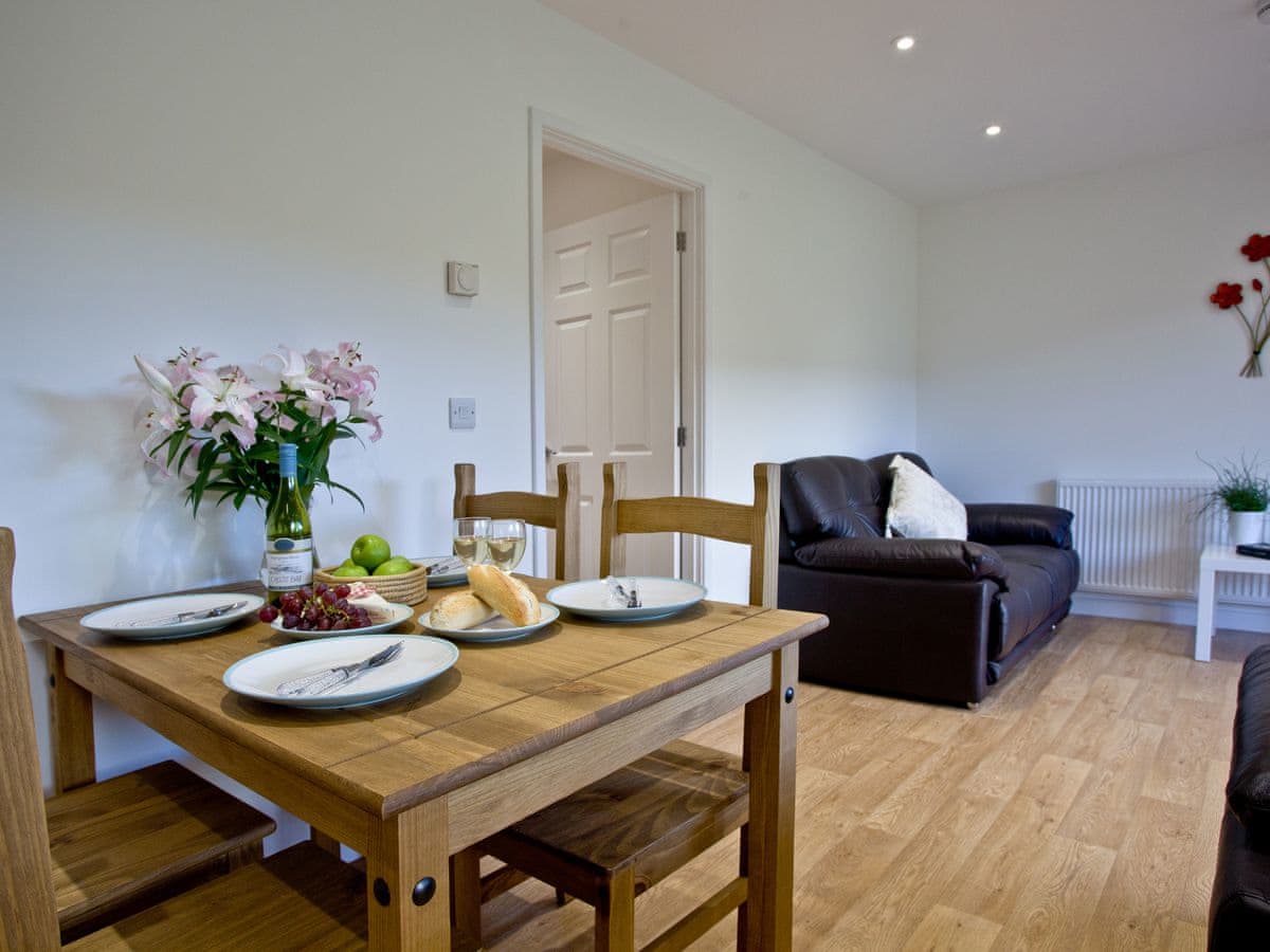 Woodpecker Lodge - Holiday lodge in South West England - Image 5