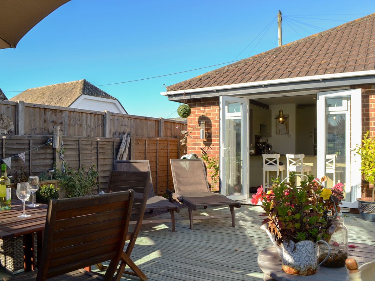 Anchor Cottage Ref Ukc3840 In Hayling Island Hampshire
