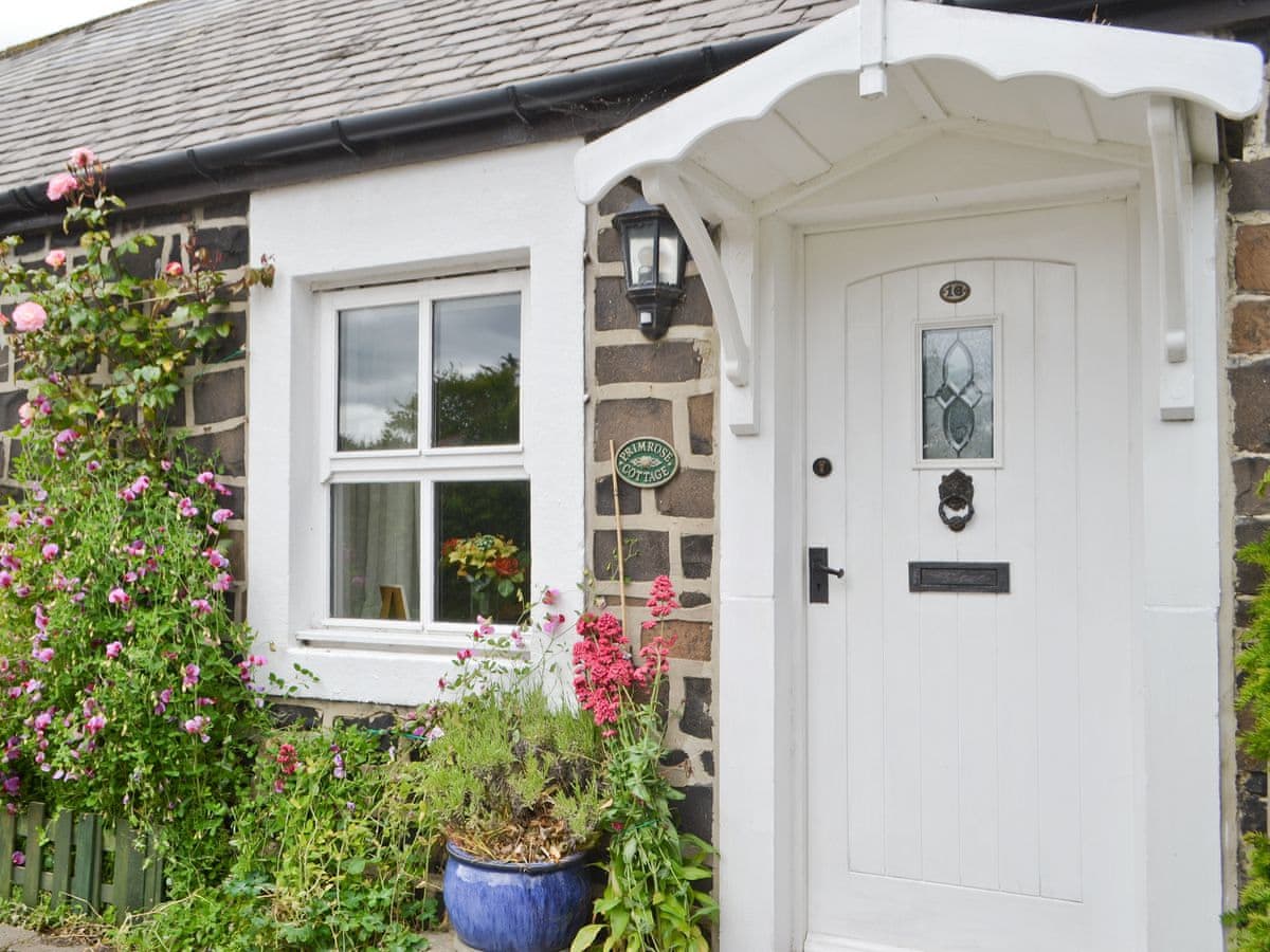 Botany And Primrose Cottages Primrose Cottage Ref N518 In