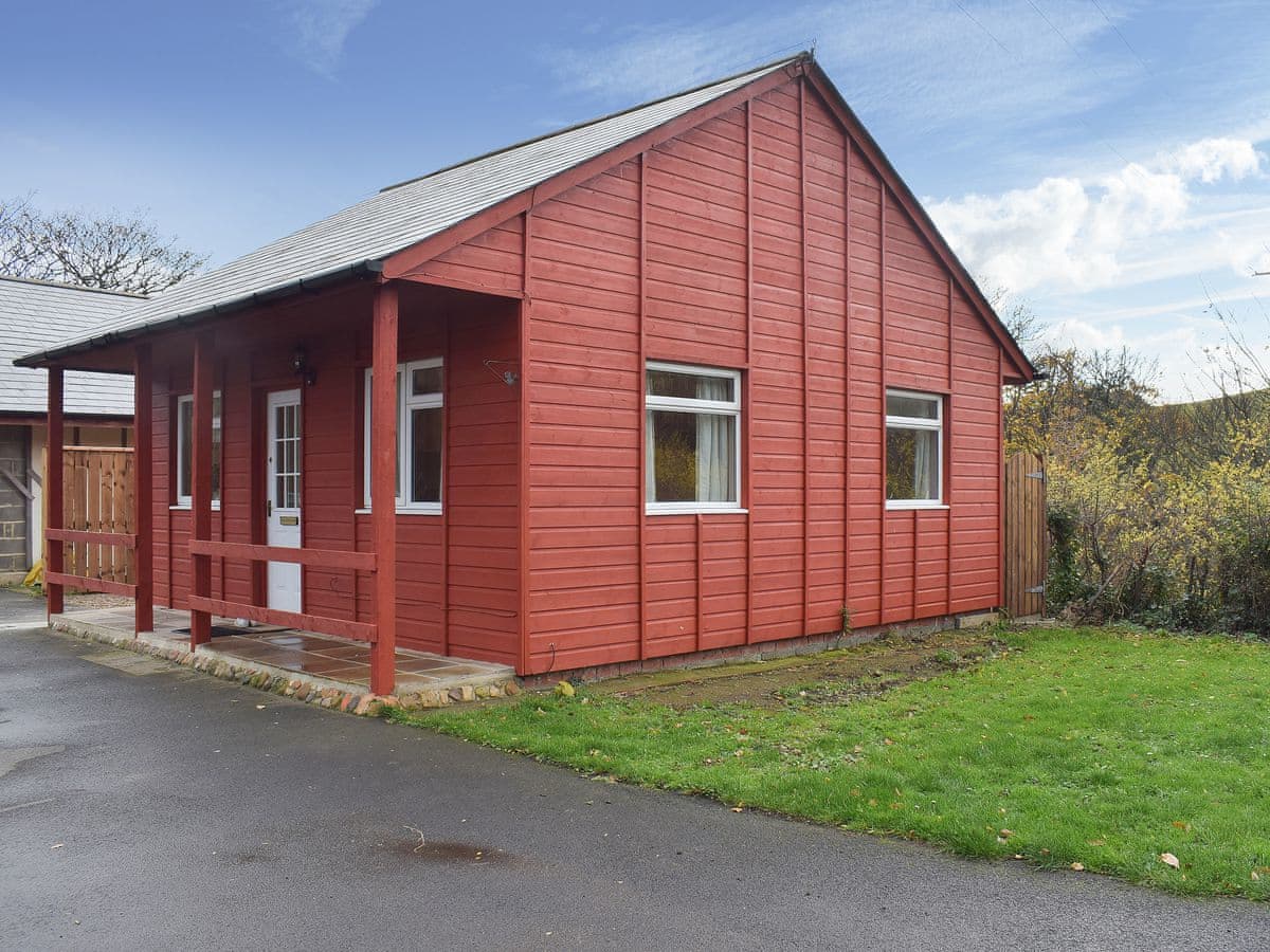 Pheasant Lodge Ref Uk2593 In Staithes Near Whitby Yorkshire