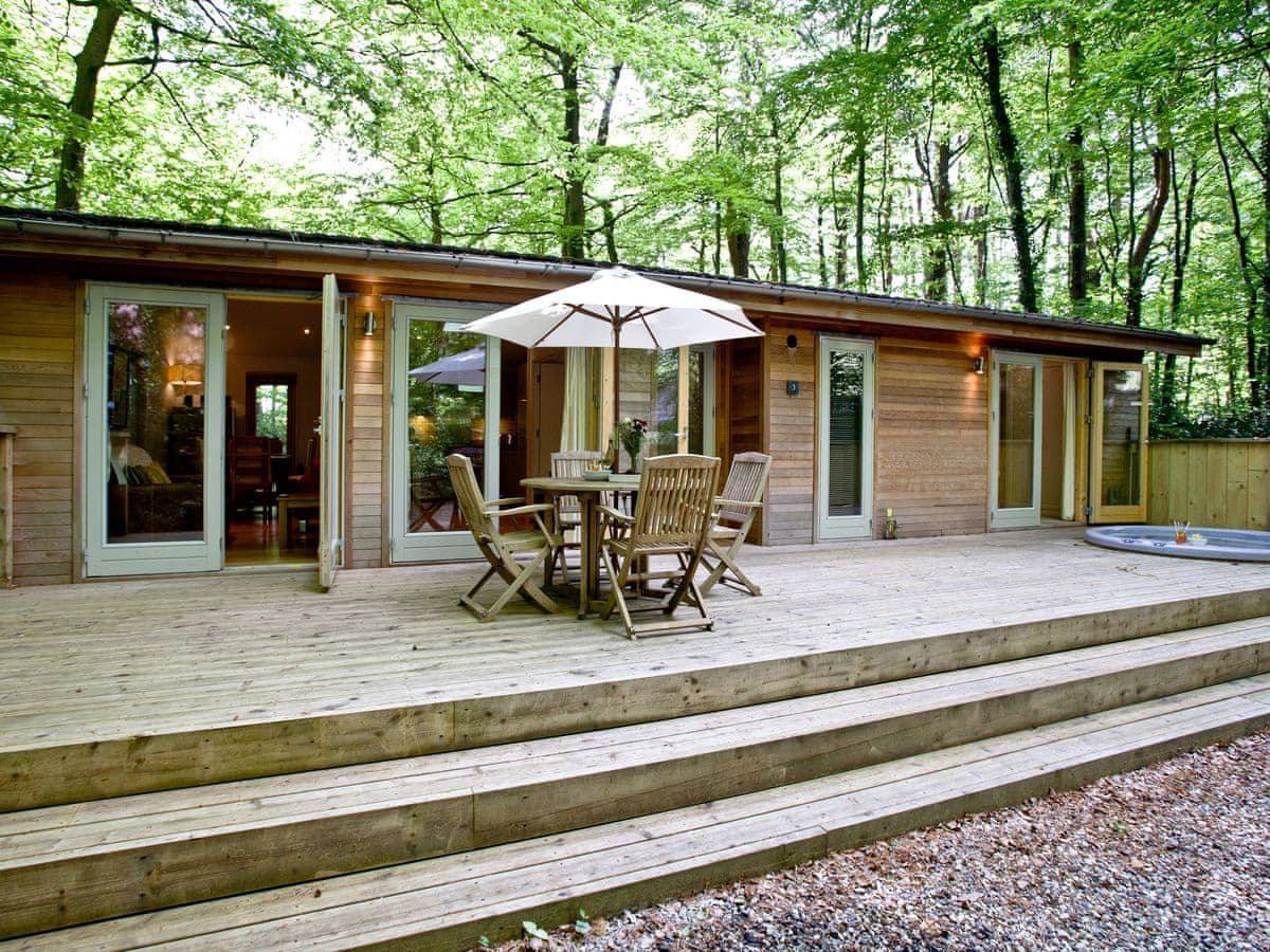 Huccaby Lodge - Holiday lodge in South West England - Image 1