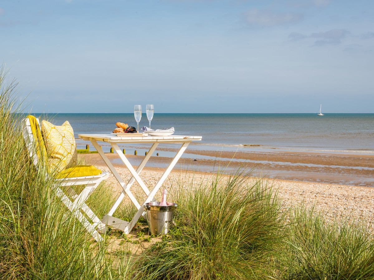 Barefoot Beach House Ref M544840 In Camber Sands Sussex