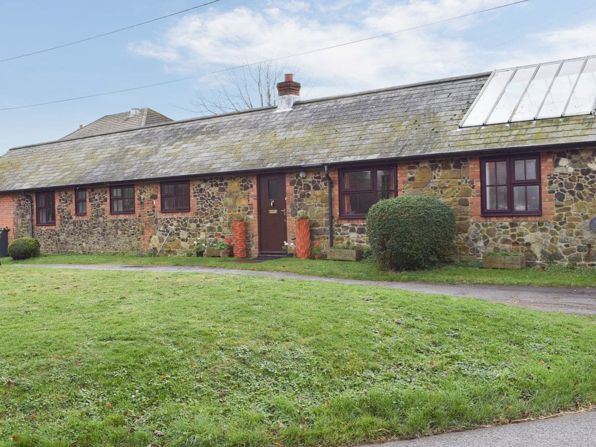 Self-catering cottages in Brighstone