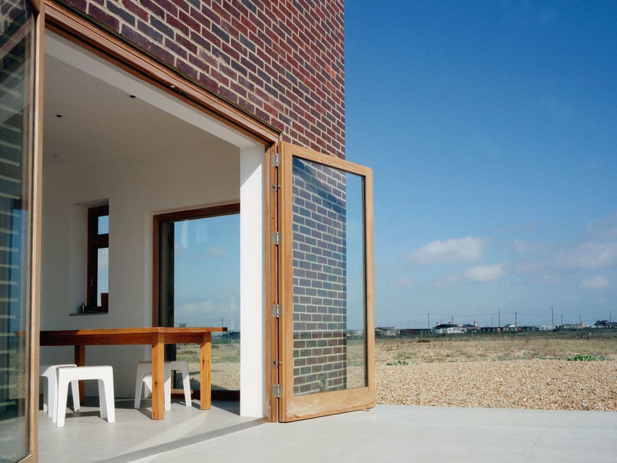 Coastguard Lookout Ref M84210 In Dungeness Kent Mulberry Cottages