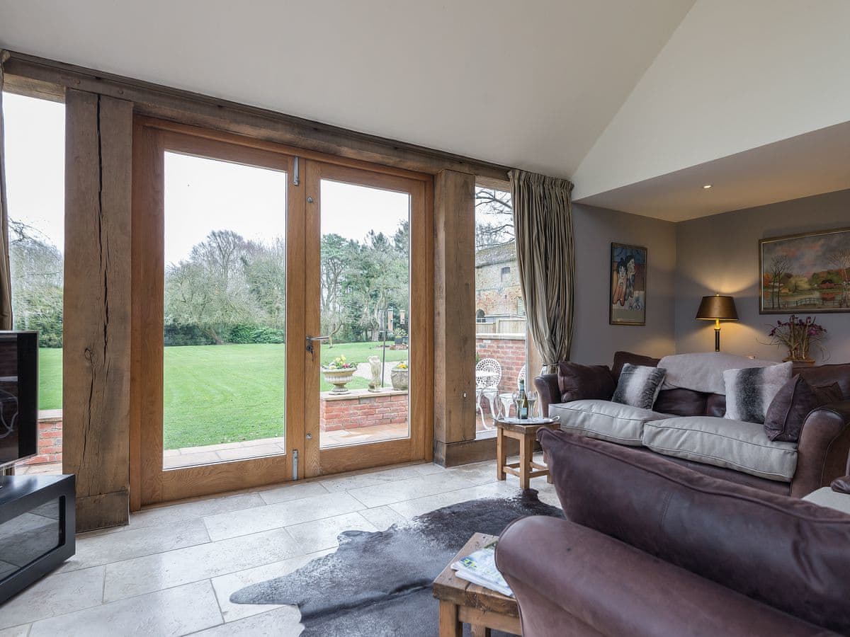 Garden House Cottages - Liliy Pad Lodge - Holiday lodge in Central England - Image 4