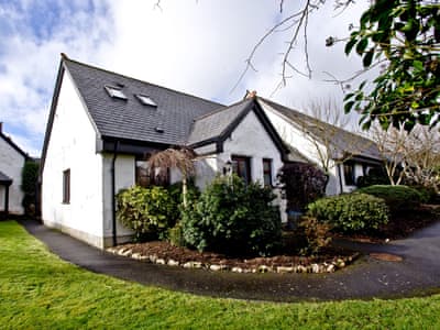 Clematis Woodland Retreat Ref Bchscle In Wadebridge Cornwall