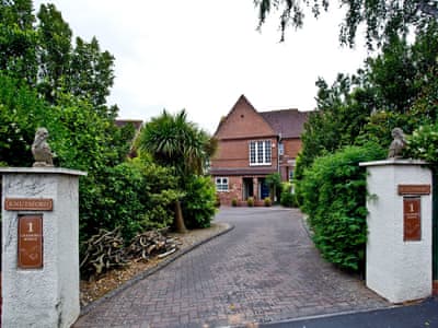 Upper Knutsford In Exmouth Devon Blue Chip Holidays