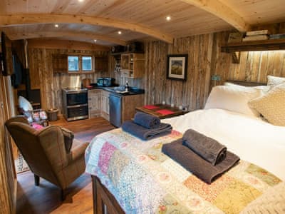 The Shepherds Hut At Gowan Bank Farm Cottages In Windermere