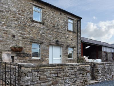 Pry House Farm Cottages The Stable Cottages In Wensleydale