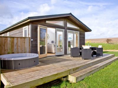 10 Saxon Maybank In Bradford Abbas Dorset Blue Chip Holidays