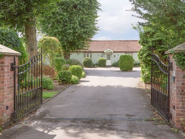 Gardeners Cottage Ref Ukc3644 In Beckingham Near Gainsborough