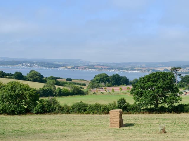 Estuary View Ref Ukc3758 In Exmouth Devon Cottages Com