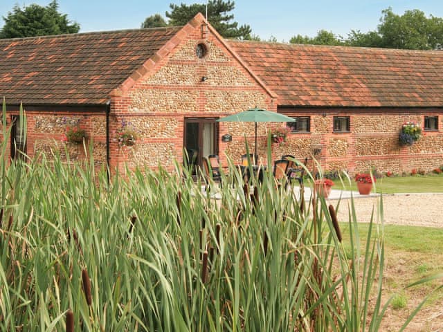 Moor Farm Stable Cottages Baileys Barn Ref Ukc3738 In Foxley