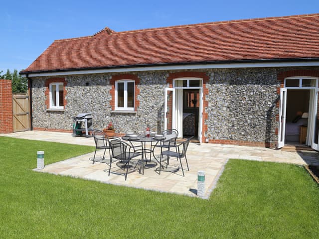 Robin Cottage Ref M76554 In Doddington Kent Cottages Com
