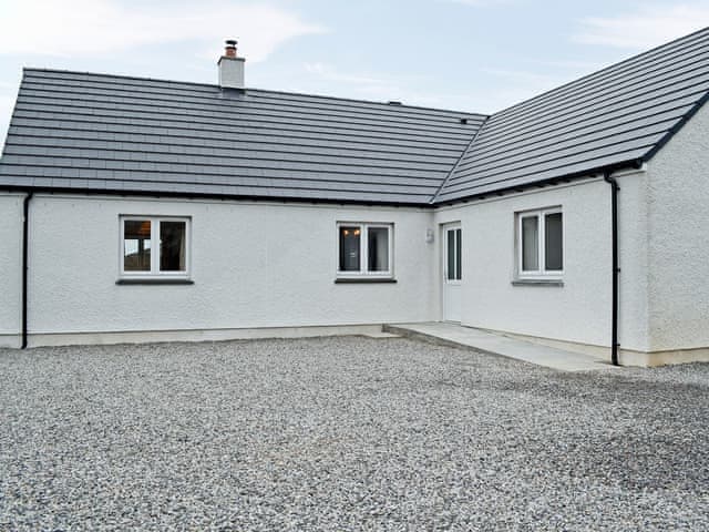 Fearna Cottage Ref Uk5974 In Strathcroy By Lochinver Highlands