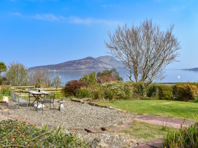 Jubilee Cottage Ref Uka452 In Lamlash Isle Of Arran Ayrshire