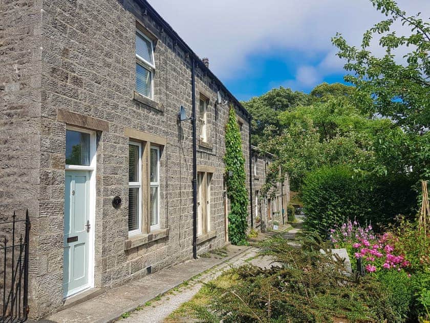 Charming holiday home | Poppy Cottage, Hebden, near Grassington