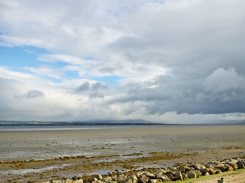Just a short walk to these stunning views | Garden Cottage, Tain