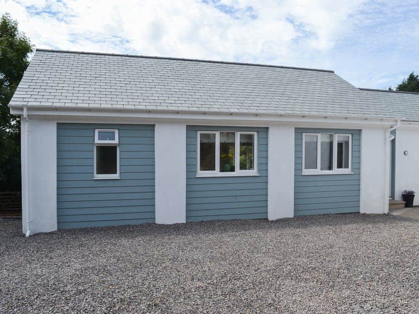 Lovely single-storey cottage | Spring Cottage, Kentisbury, near Barnstaple