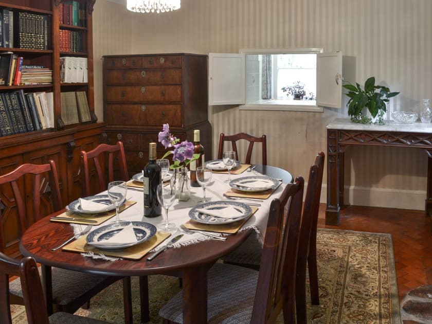 Dining room | The Farmhouse - Lanwithan Cottages, Lostwithiel