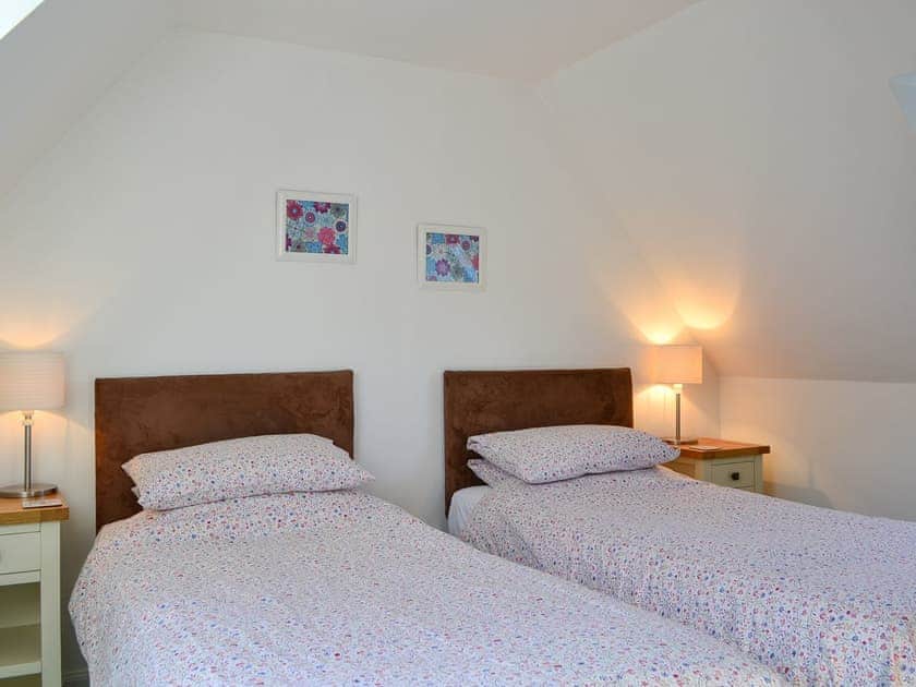 Twin bedroom | Goose Cottage, Drumcrosshall, Bathgate near Edinburgh