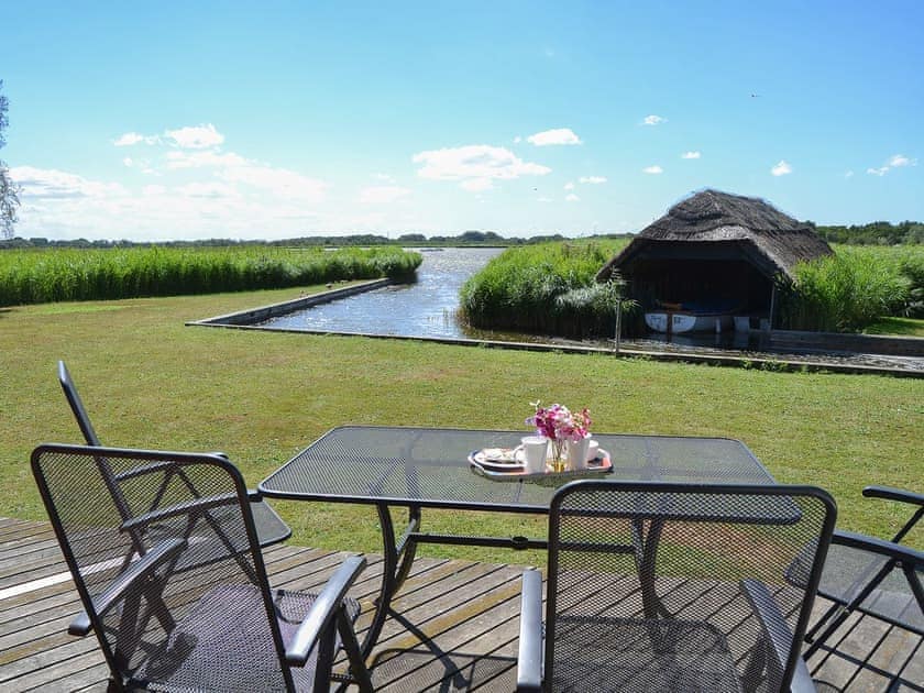 Peaceful seated area overlooking Hickling Broad | The Studio, Hickling