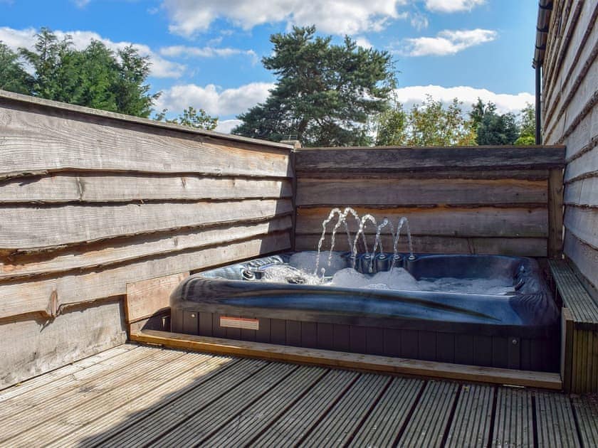 Relaxing hot tub | Brandy Lodge - Tavern Cottages, Newsham, near Richmond