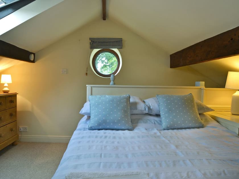 Romantic bedroom with en-suite bathroom | The Pigsty Cottage, Oswestry