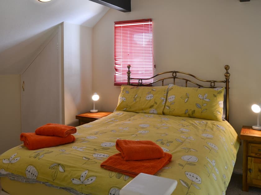 Double bedroom | Puffin Cottage, Wroxham