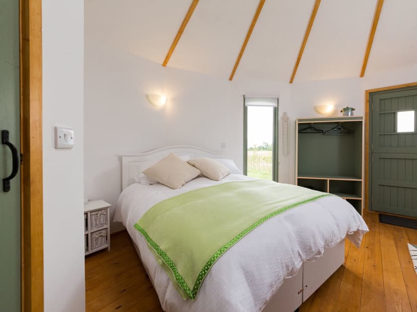 Open plan living space | Olive - Buttercup Barn Retreats, Wootton Bridge