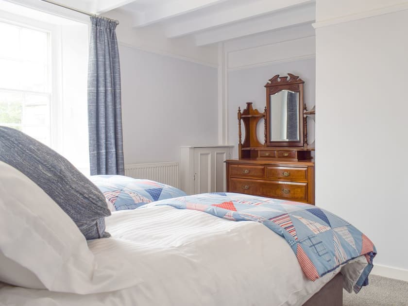 Good-sized twin bedroom | Rose Cottage, Fylingthorpe, near Whitby