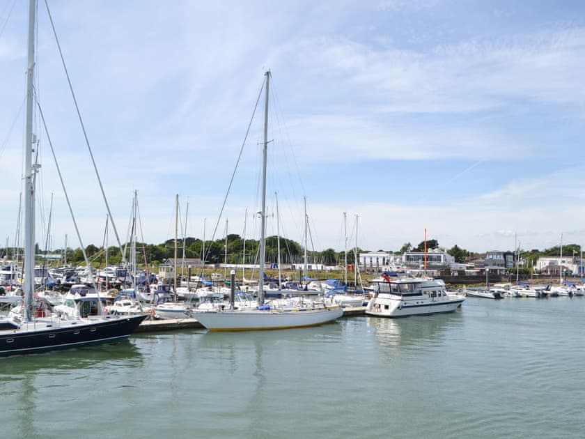 Hamble Marina | Irenic Lodge - Irenic Lodges, Hamble