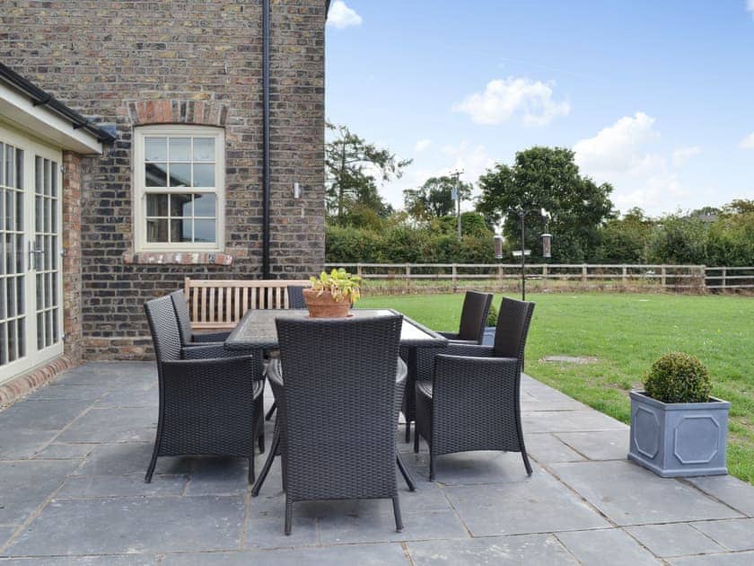 Sitting out area | Farrington House, Nafferton, near Driffield
