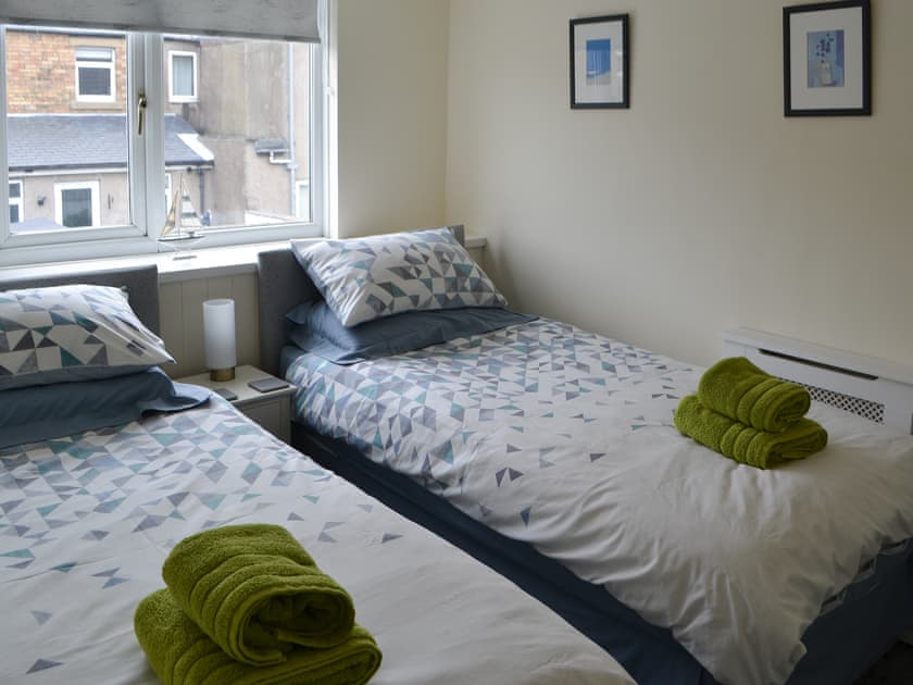 Twin bedroom | Kittiwakes, Amble