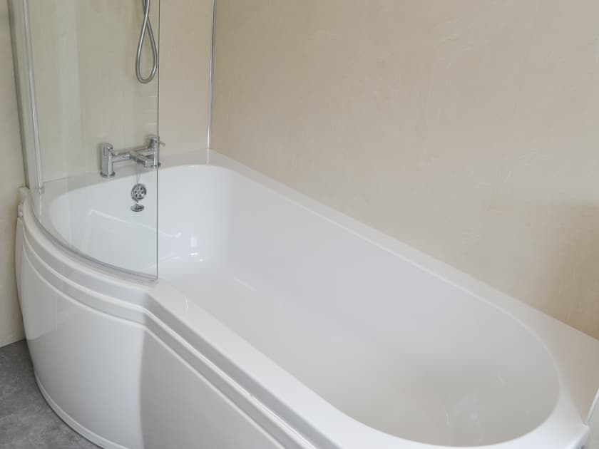 Bathroom | Kittiwakes, Amble