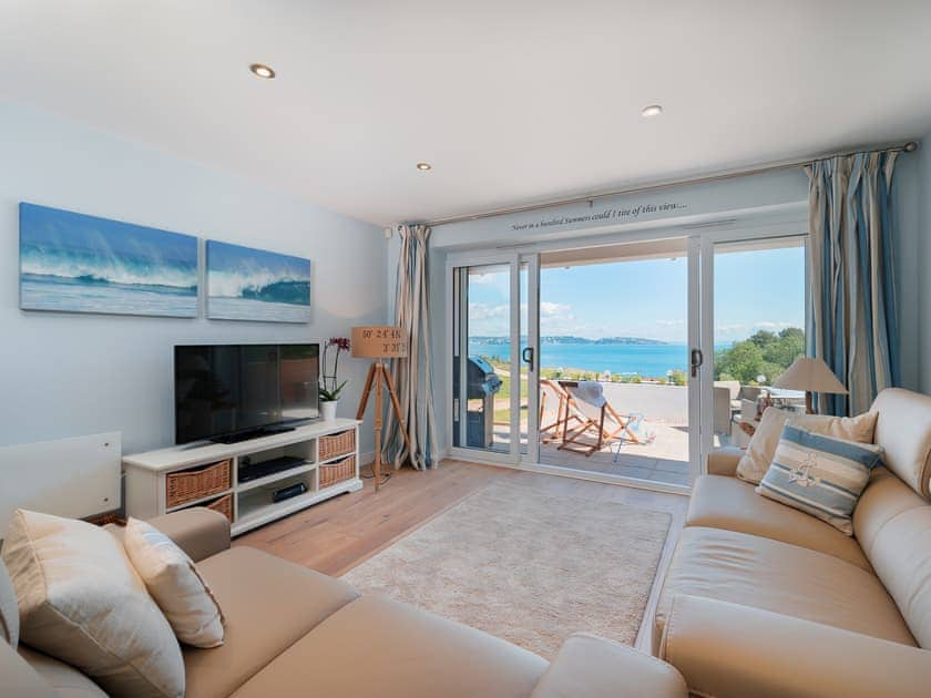 Living area | Puffin 1 - The Cove, Brixham