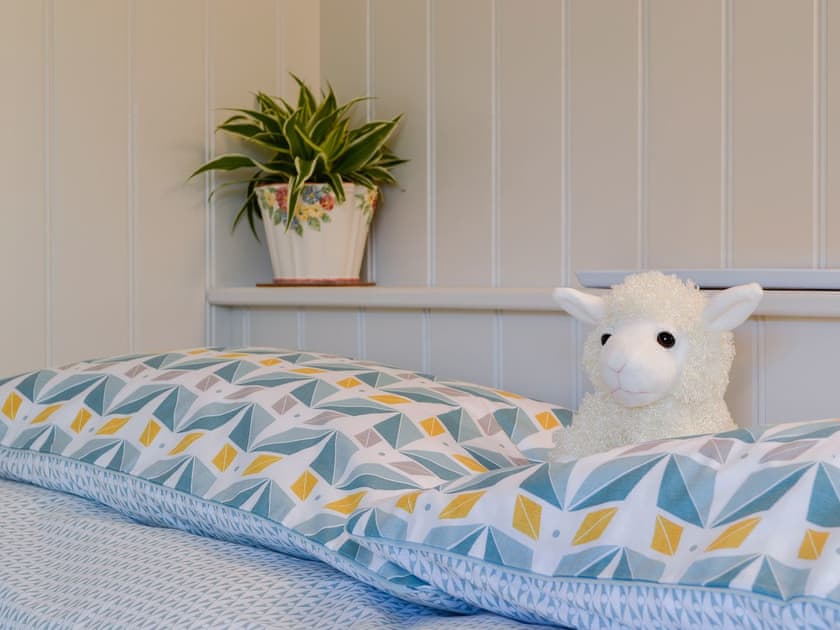 Delightful furnishings and accessories | Skiddaw - Lake View Shepherds Huts, Millbeck, near Keswick