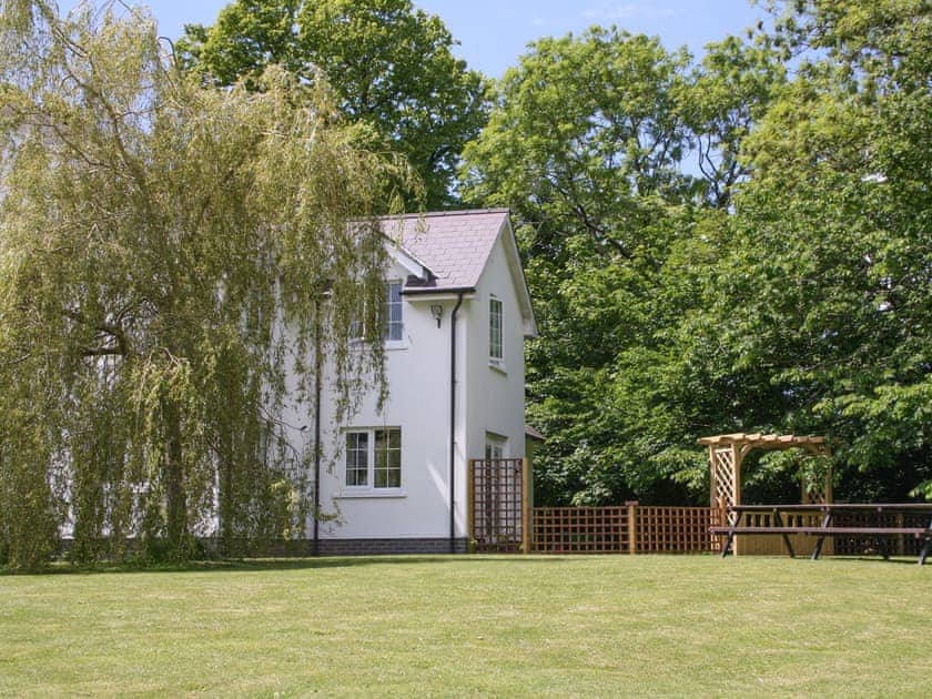 Large open gardens  | Cornant, Llechryd, near Cardigan