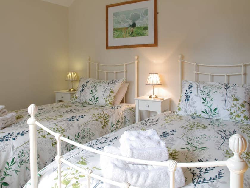 Comfortable twin bedroom | The Old Forge, West Lutton near Malton