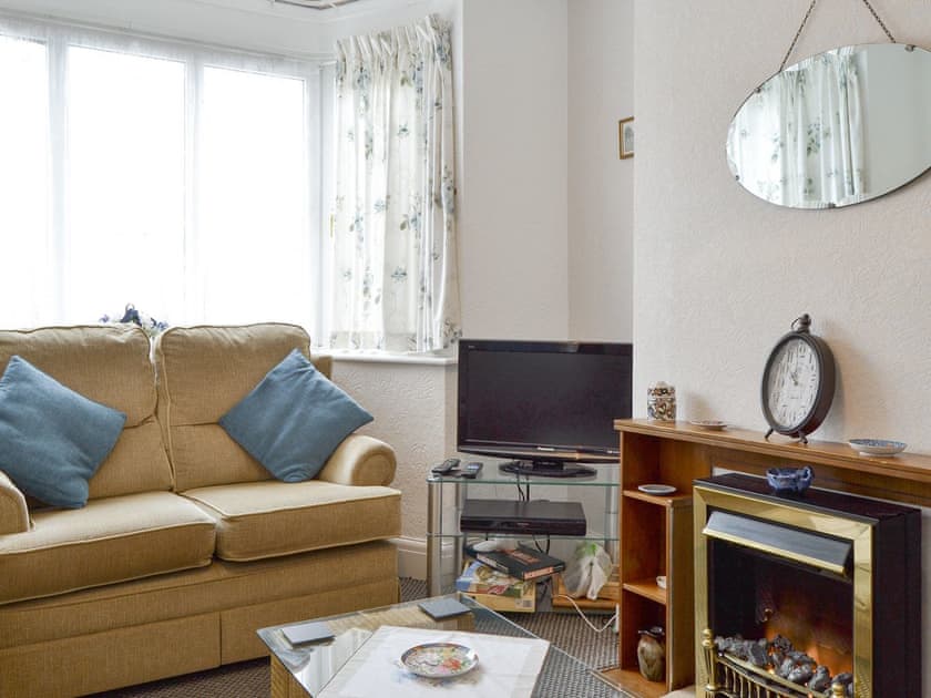 Welcoming living room | Felin Rhosyn, Shrewsbury