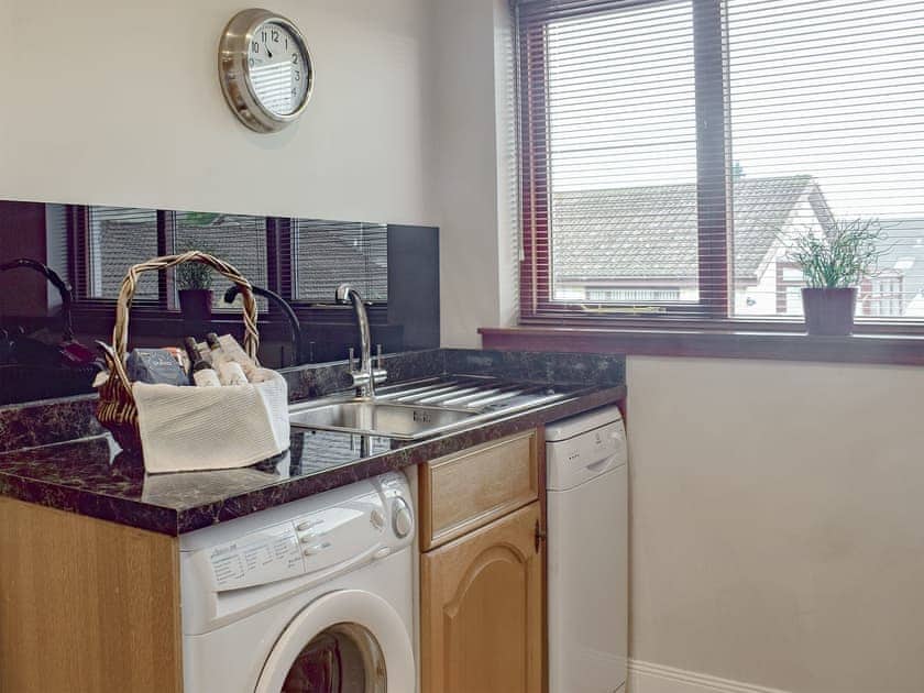 Kitchen | Craigrossie Cottage, Auchterarder