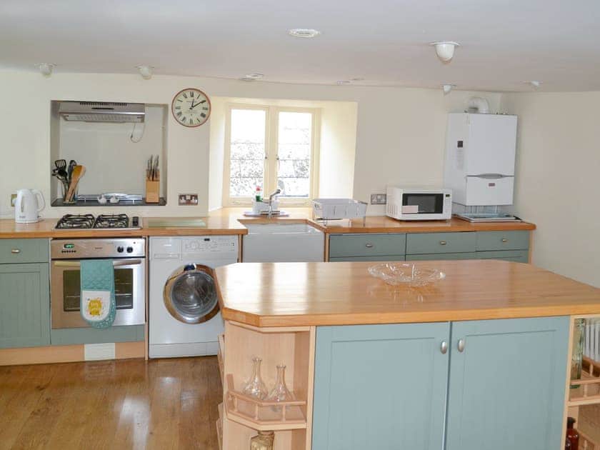 Kitchen with useful ‘island’ | Nelson Steps 3, Dartmouth