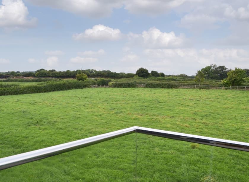 Far reaching views over the Devon countryside | Swift Cottage - Higher Tor Cottages, East Ogwell, near Newton Abbot