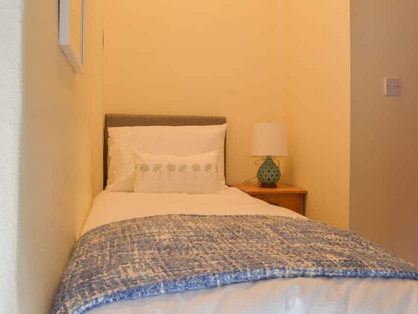 Cosy single bedded room | Jasmine Cottage - Brookfarm Cottages, Middle Mayfield, near Ashbourne