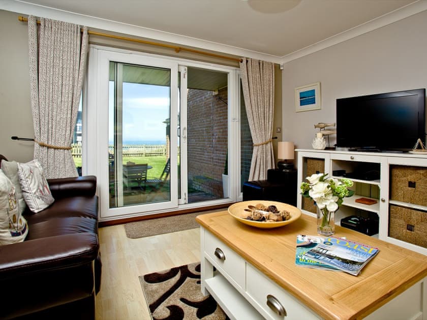 Living area | 2 Headland Point, Newquay